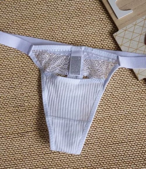Tanga/colaless Encaje/ Brillos.