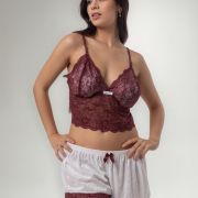 Conjunto Bralet/short Pijama/terciopelo/ Encaje.